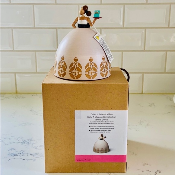 Wooderful Life Dancing Bride Wooden Music Box - Picture 11 of 14